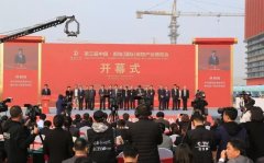 王寶強助力南和寵業(yè)！在華興家門(mén)口的國際展會(huì )