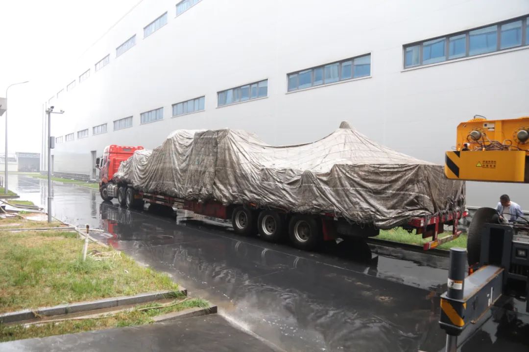 引進(jìn)新設備，助力新“智”造